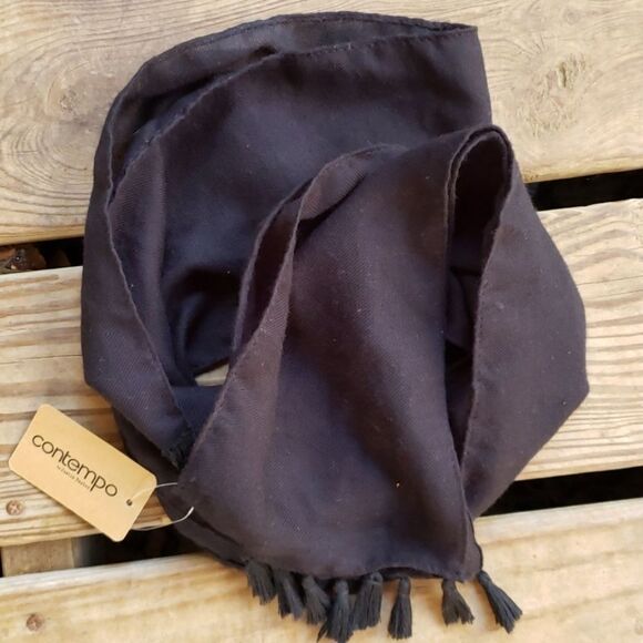 NWT Contempo by Justin Taylor Black Fringe Scarf - Picture 2 of 3